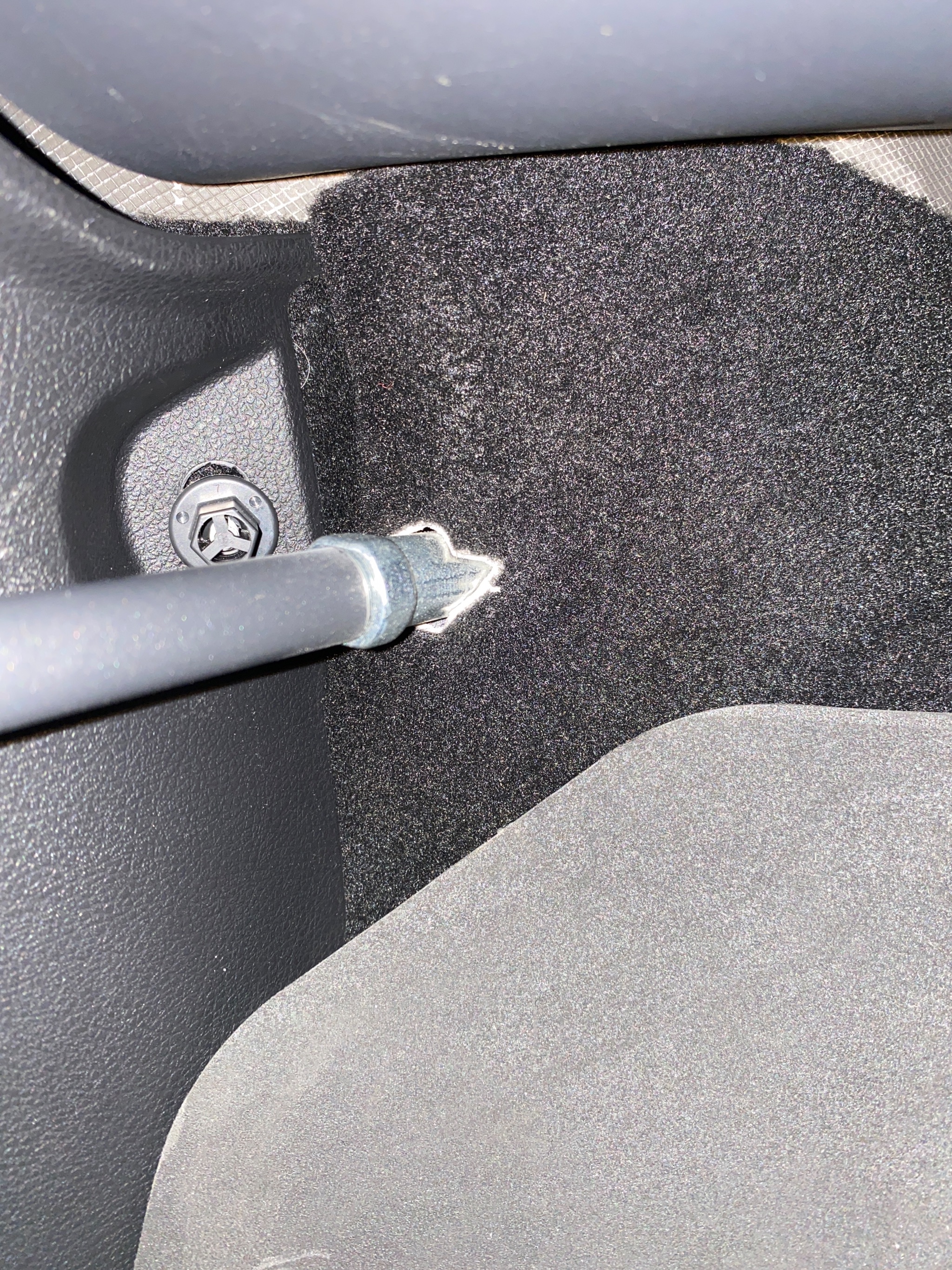 Autochair person lift fitted to a Nissan Qashqai