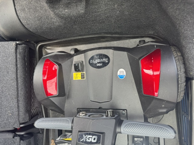 Brig-Ayd 40kg boot hoist installed in the boot of a Nissan Micra