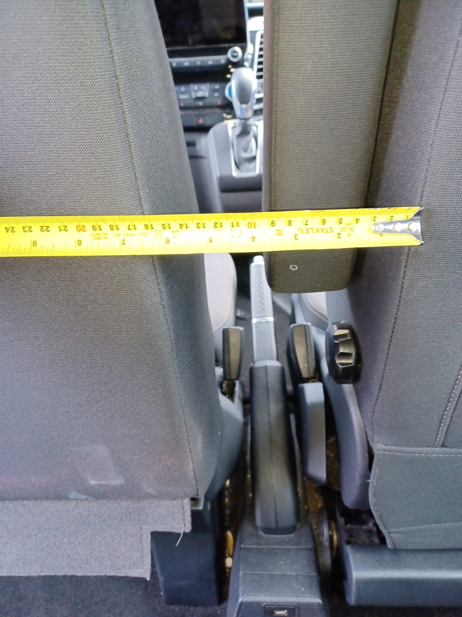 Protection screens fitted to a Ford Tourneo Custom
