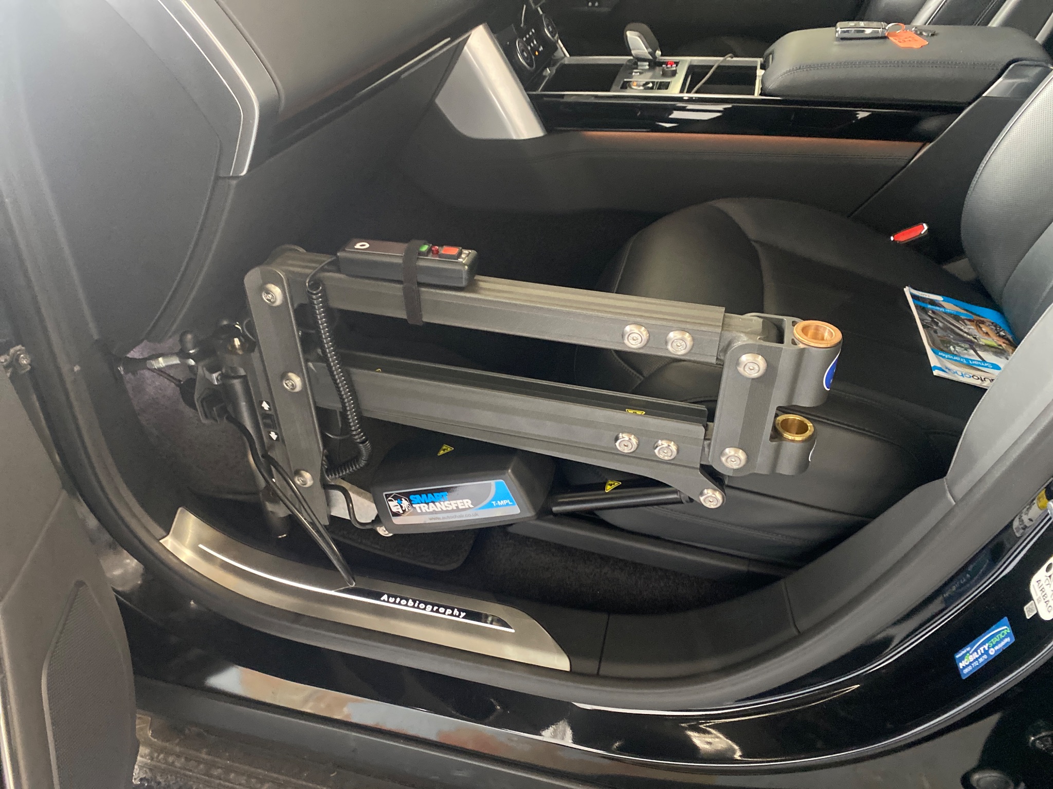 Assessing vehicle doorway clearance for a person hoist installation