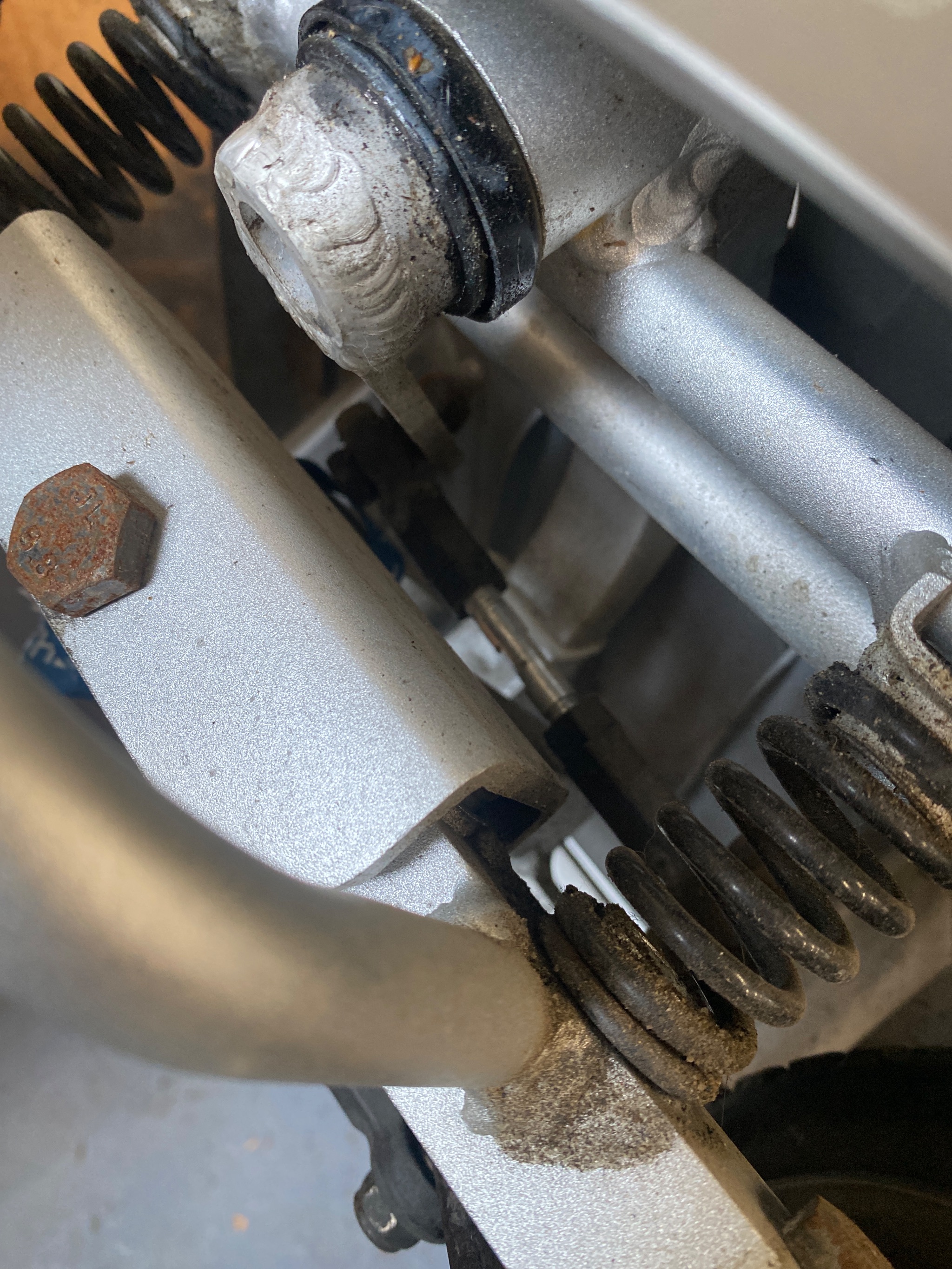 Fitting new hard compound wheels and tyres to a mobility scooter