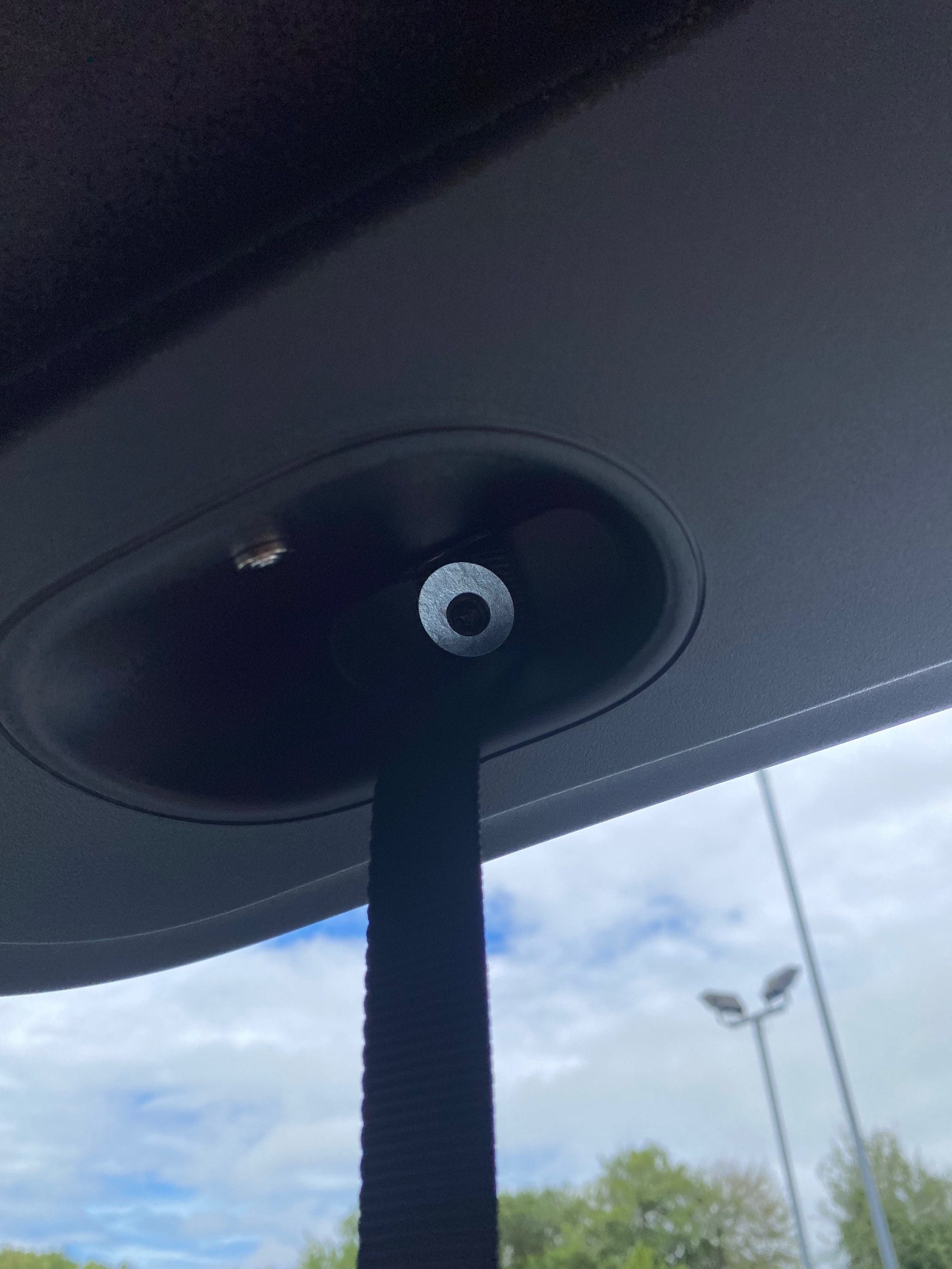 Tailgate boot strap fitted to a Fiat Grande Panda