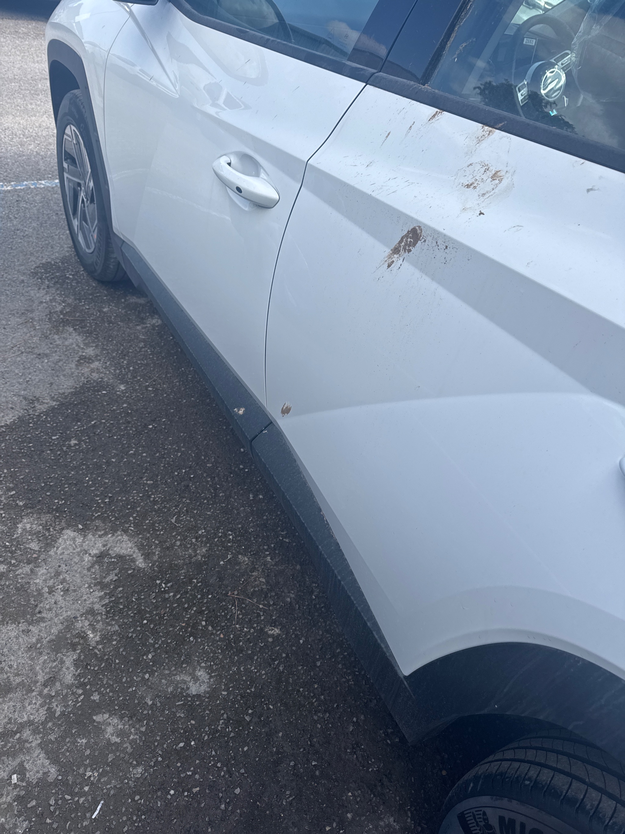 Lodgesons 7-way wireless controls fitted to a Hyundai Tucson