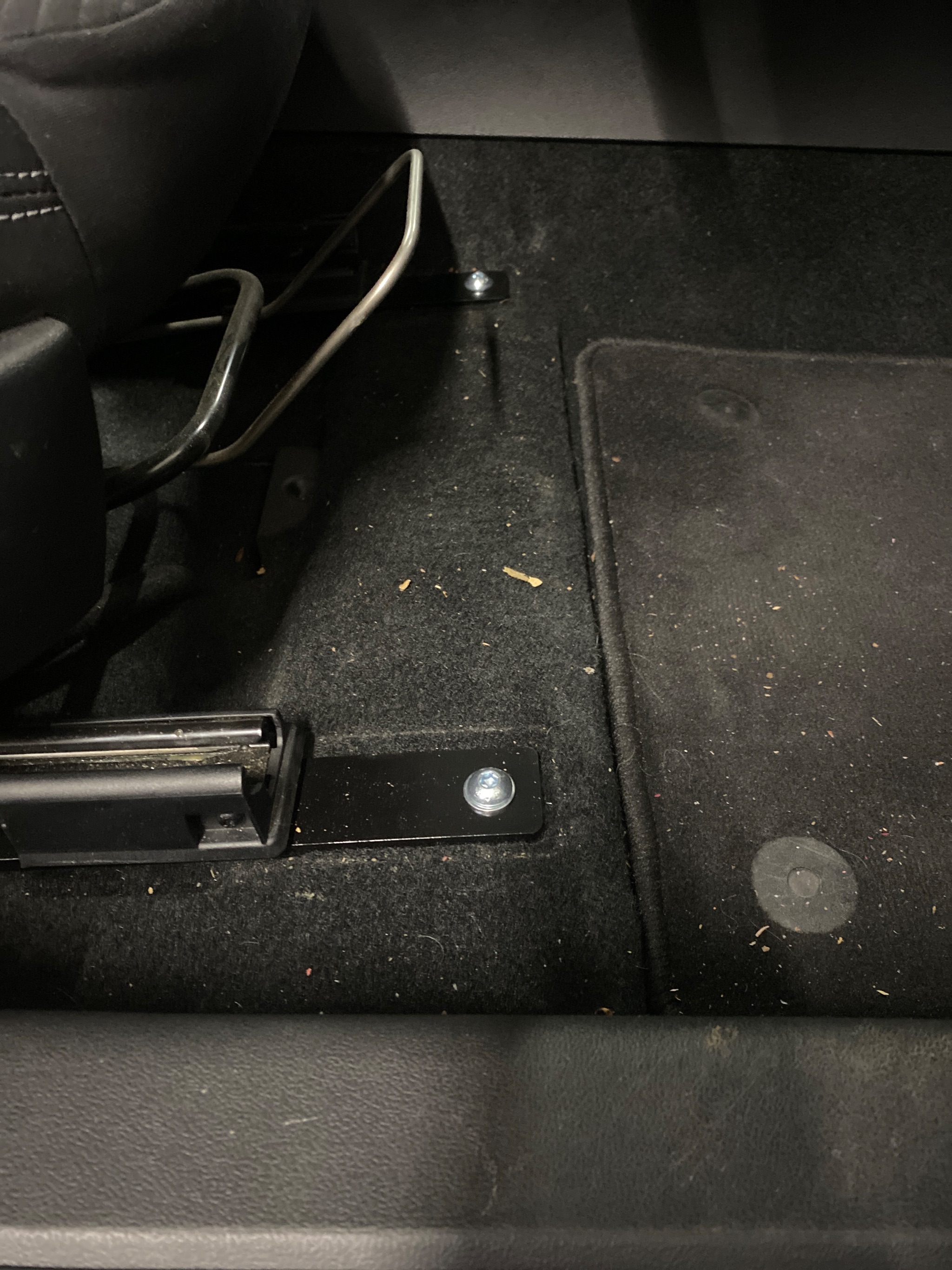 Jeff Gosling manual transfer plate fitted to the driver's side of a Ford Focus