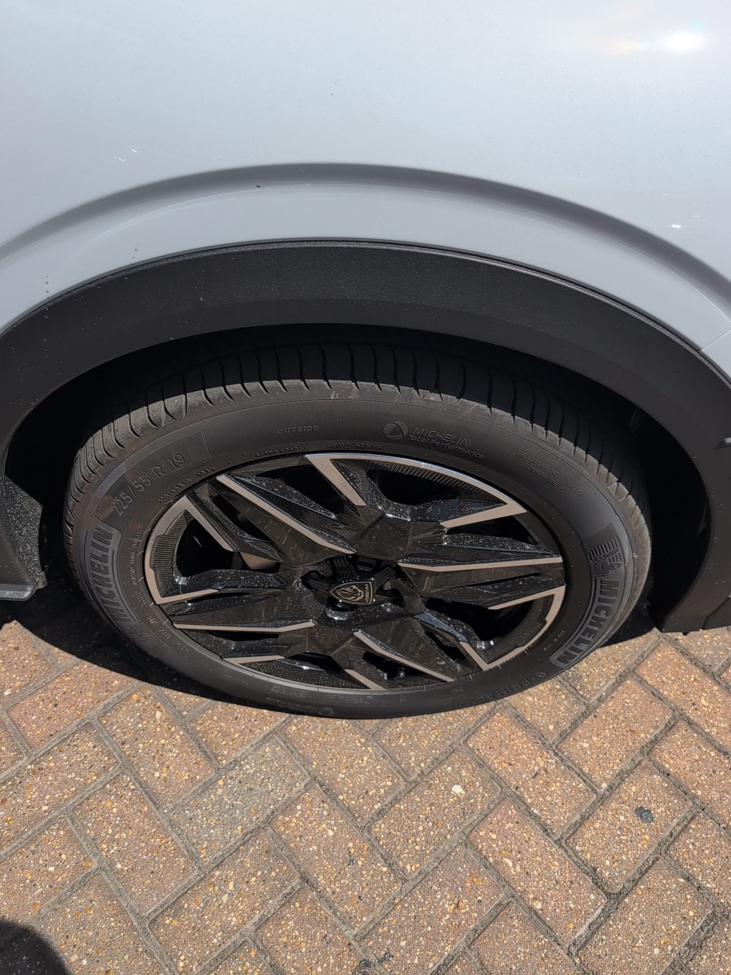 Peugeot 5008 at Mobility Station Heathrow branch