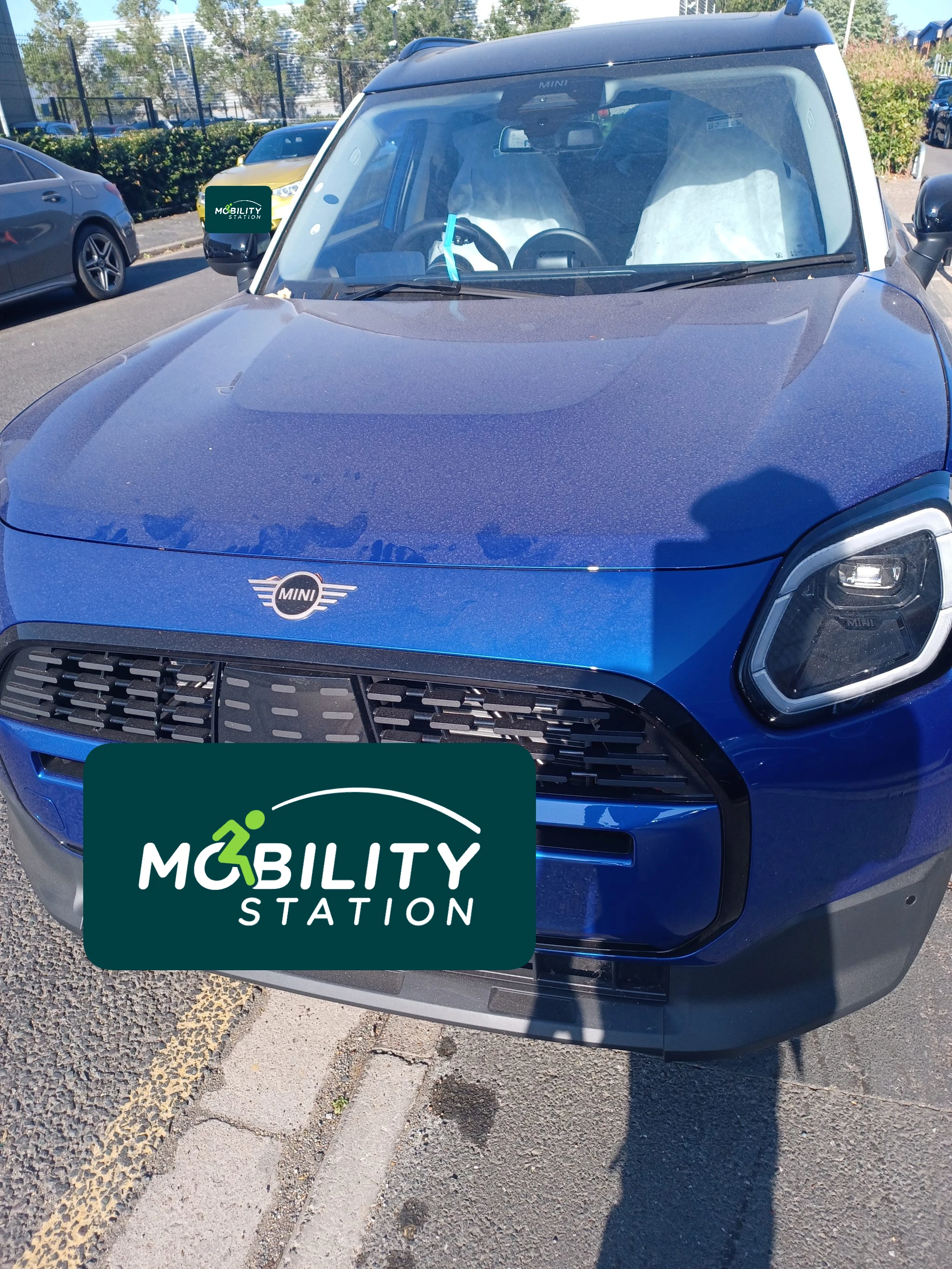 Push/pull hand controls fitted to MINI Countryman at Ferndown