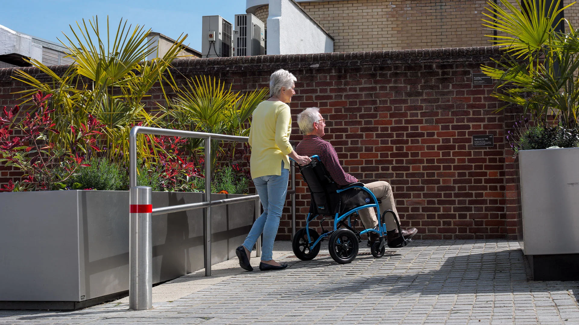 TGA Mobility Strongback – Attendant Controlled mobility product 9