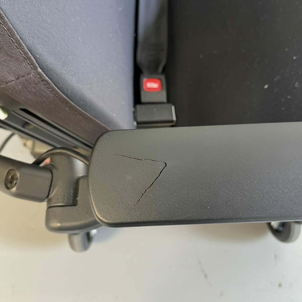 Pride Quantum Edge 3 Stretto Red Ex-Demo mobility product 5