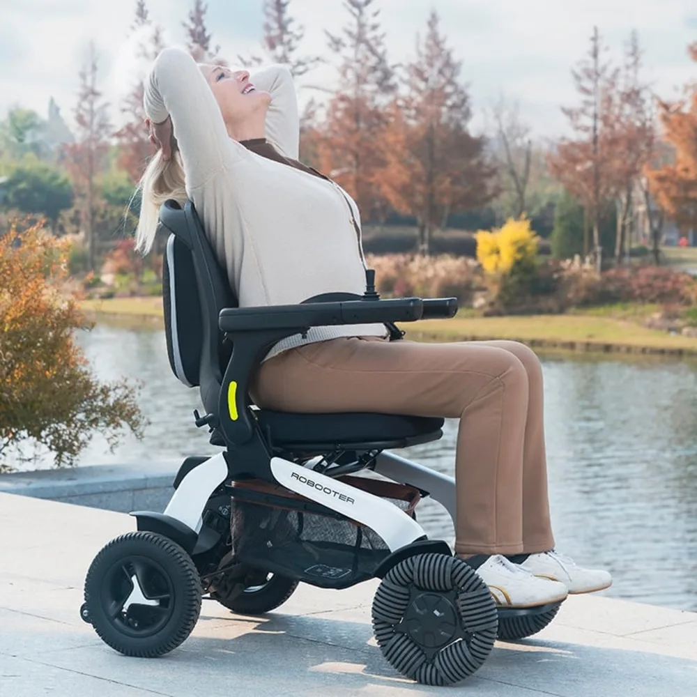 Robooter E60 mobility product 13