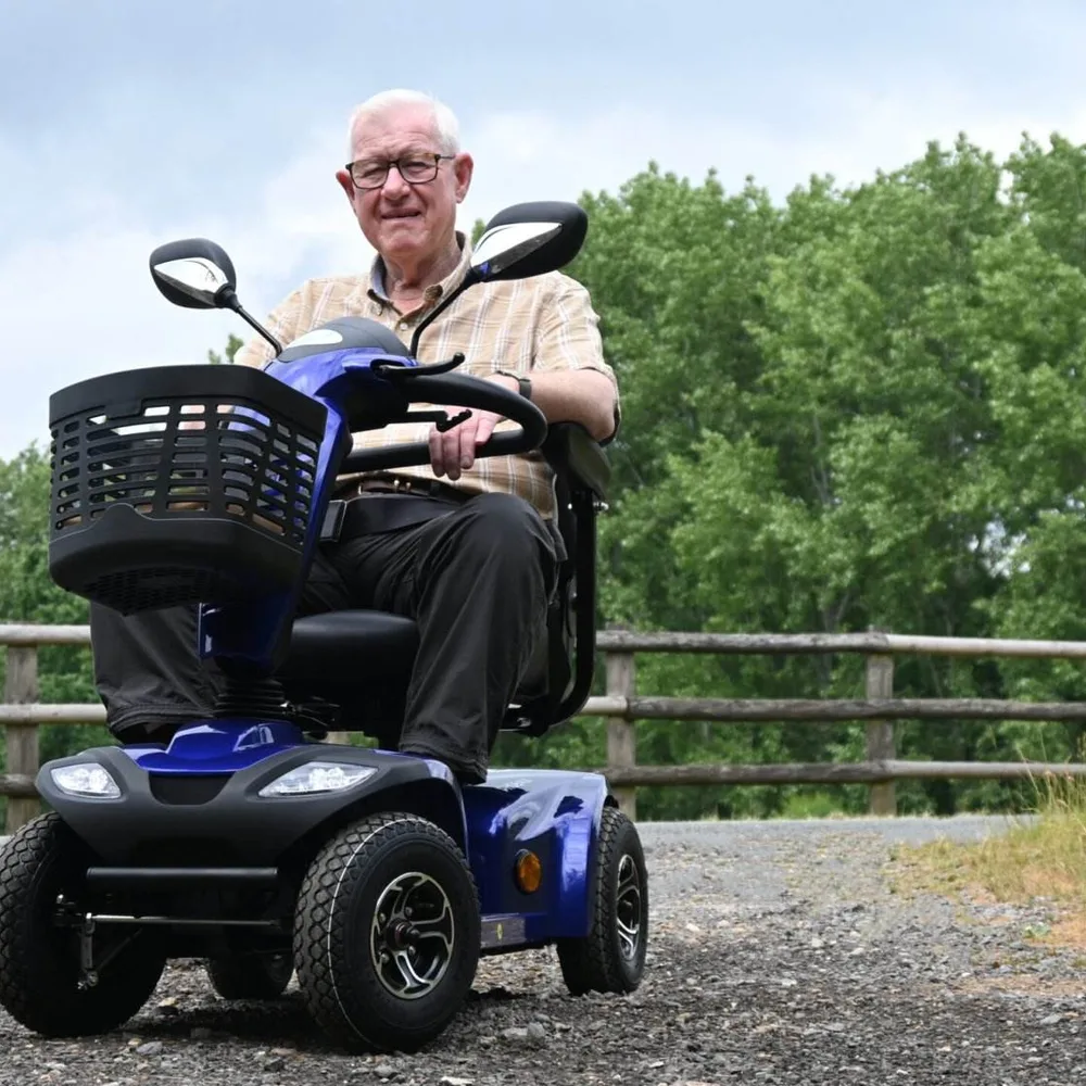 Komfi-Rider Phoenix 8 mph Mobility Scooter — image 7