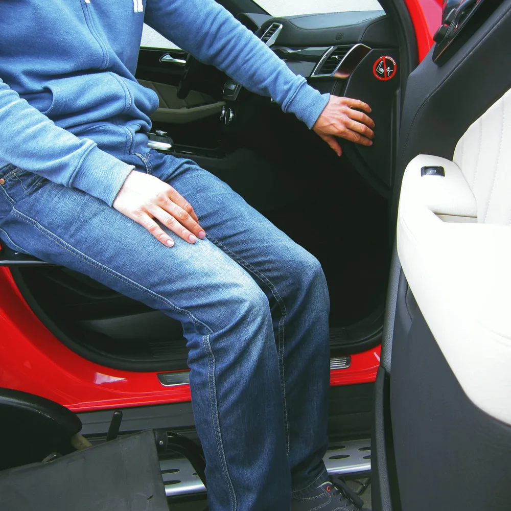Transfer Plate (Electric) With Wireless Remote Control mobility product 3